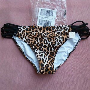 New Victoria Secret Strappy Brazillian Bikini Bottom ( Leopard / Cheetah, Large)